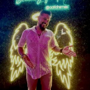 ADRIANS/MC SERVICES/JUANITO BLANCO